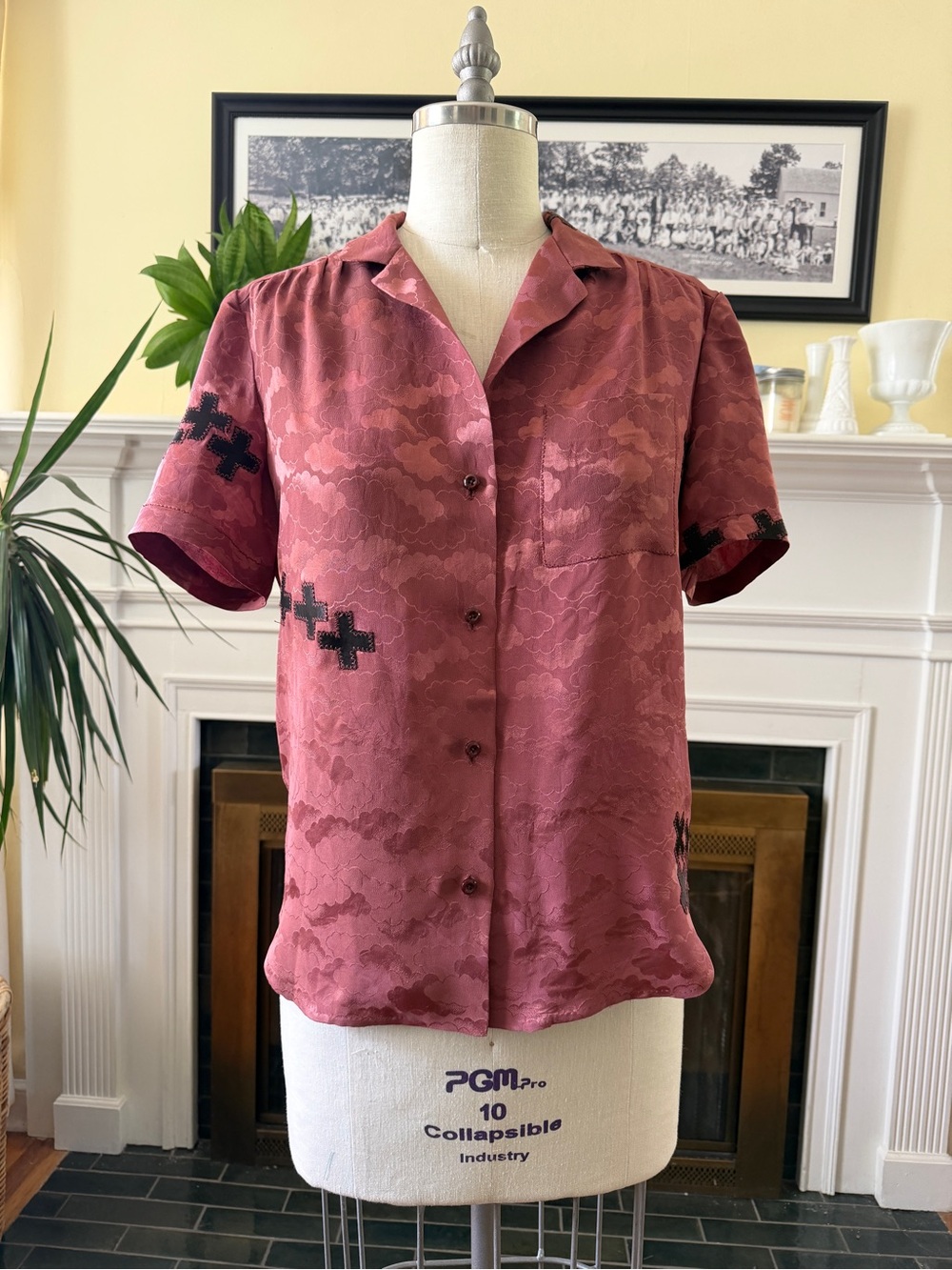 100% silk cross and cloud print shirt - upcycled kimono fabric - size medium